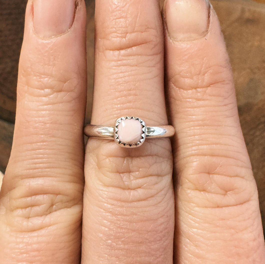 Pink Conch Ring - Size 8.5