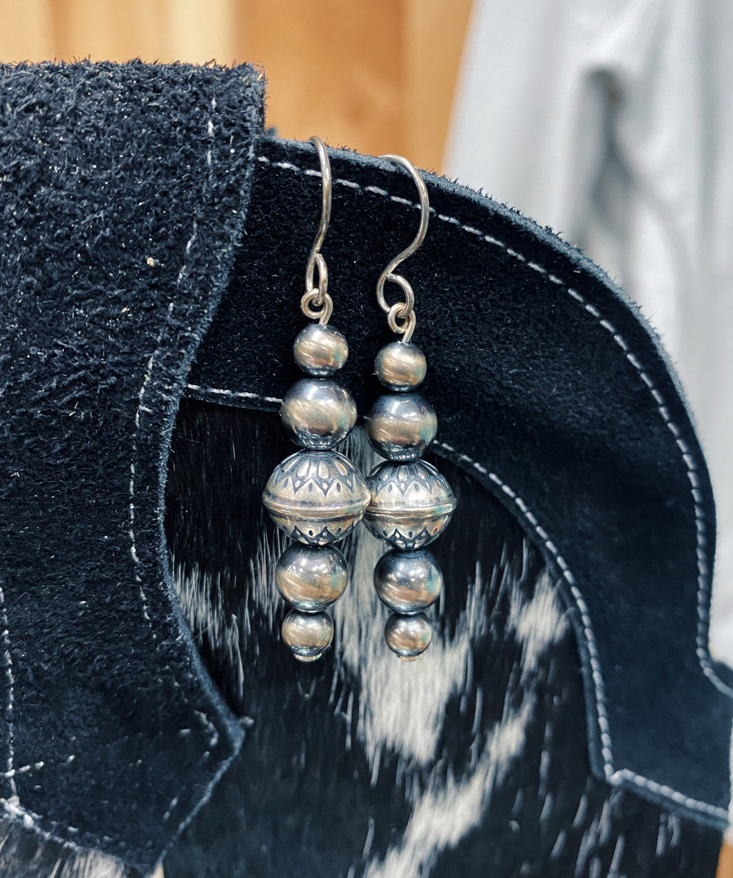 Navajo Pearl Dangles