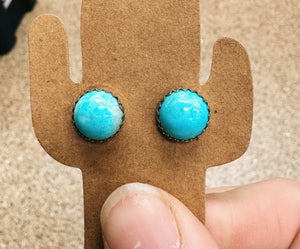 10mm Kingman Turquoise Studs